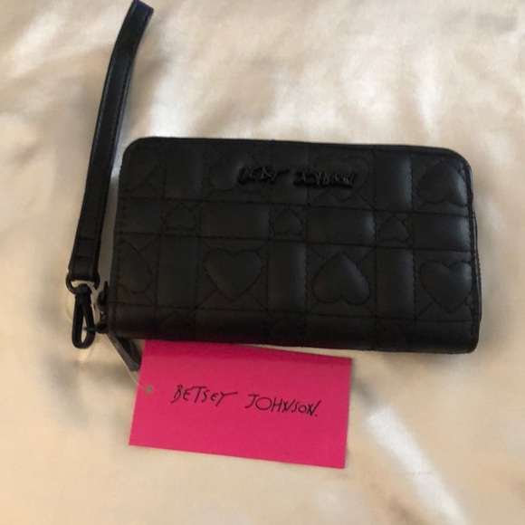 Betsey Johnson Black Faux Leather ZA Wallet Quilted Heart & Geometric Design NWT - Picture 15 of 16